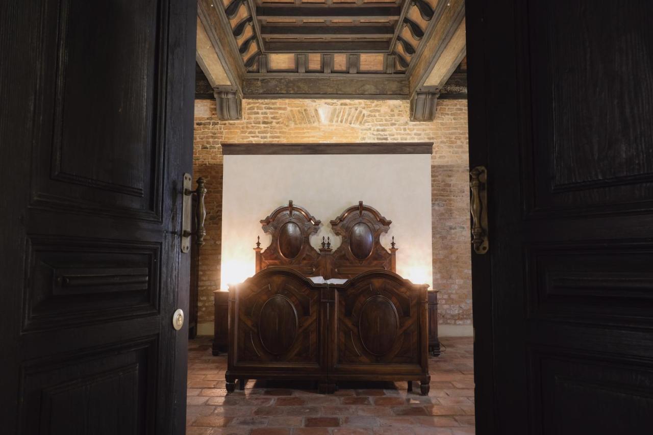 Foresteria Palazzo Guazzoni Zaccaria Cremona Exterior photo